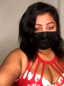 Snapshot of _Cute_ariana_ chatting on 10/30/25, 05:57 Cute ariana online show from 10/30/25, 05:57