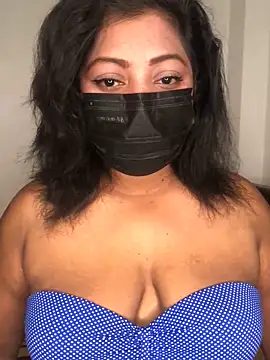 Snapshot of _Cute_ariana_ chatting on 11/07/25, 06:08 Cute ariana online show from 11/07/25, 06:08