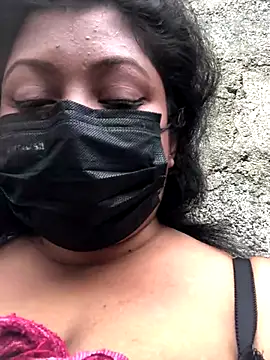 Snapshot of _Cute_ariana_ chatting on 11/08/25, 06:35 Cute ariana online show from 11/08/25, 06:35