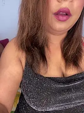  Cute ariana  online show from 07/10/26, 04:50