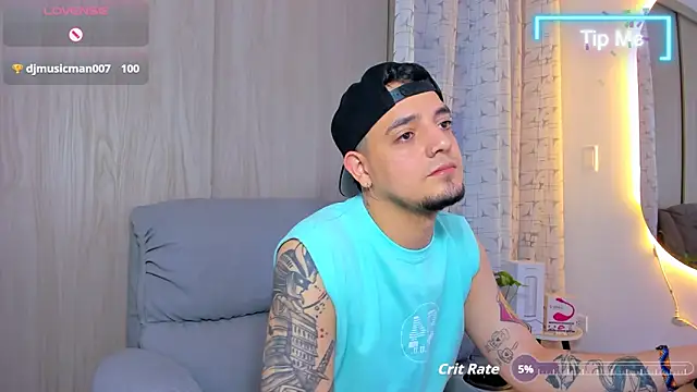 Snapshot of alejandro_calderon1 chatting on 10/03/25, 03:47 alejandro calderon1 online show from 10/03/25, 03:47