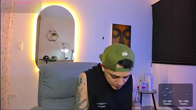Snapshot of alejandro_calderon1 chatting on 02/20/26, 04:53 alejandro calderon1 online show from 02/20/26, 04:53