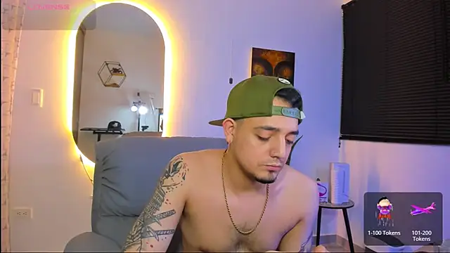 Snapshot of alejandro_calderon1 chatting on 03/07/26, 07:49 alejandro calderon1 online show from 03/07/26, 07:49
