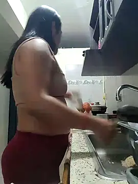 Hannah-grace online show from 12/20/24, 10:05