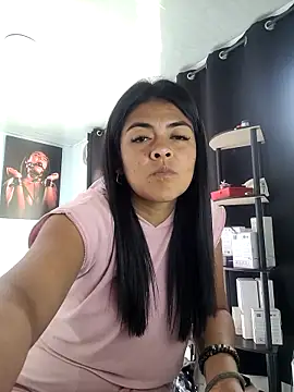 Hannah-grace online show from 02/14/25, 02:33