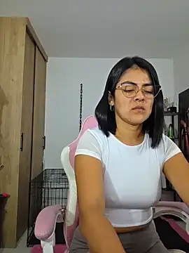 Hannah-grace online show from 06/05/26, 11:38