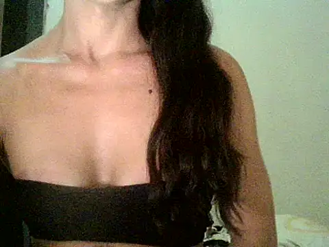 AlexiaDuucan online show from 01/02/25, 09:18