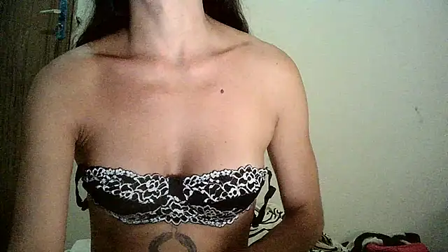 AlexiaDuucan online show from 01/10/25, 12:26