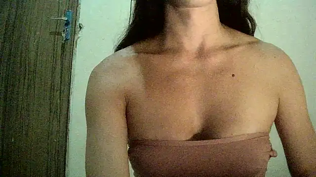 AlexiaDuucan online show from 01/12/25, 12:33