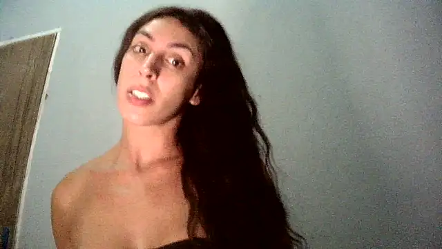 AlexiaDuucan online show from 01/17/25, 04:47