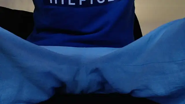 Snapshot of herver67 chatting on 11/05/25, 04:40 herver67 online show from 11/05/25, 04:40