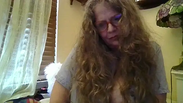 DestineeLoverGirl online show from 03/27/26, 02:06