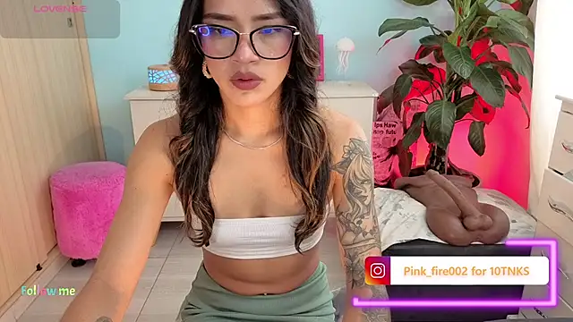 Snapshot of melisa_es chatting on 11/19/25, 12:38 melisa es online show from 11/19/25, 12:38