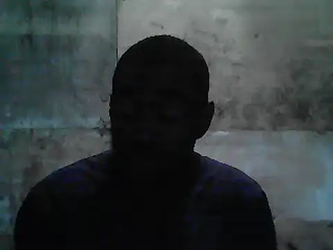 Snapshot of Johnny_emboh chatting on 10/27/25, 07:12 Johnny emboh online show from 10/27/25, 07:12