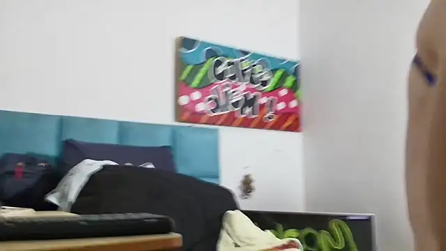 Snapshot of Allyson_Devil chatting on 12/31/24, 01:52 Allyson Devil online show from 12/31/24, 01:52