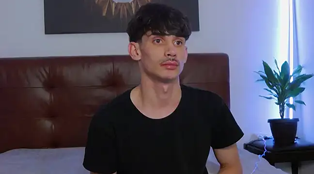 DanielCrush1 online show from 02/14/25, 04:31