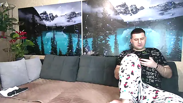 Big Boss55 online show from 02/06/25, 09:43