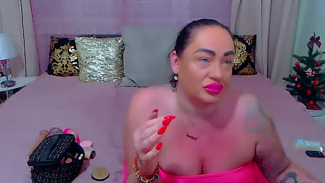 BustyVicky online show from 12/30/24, 10:55