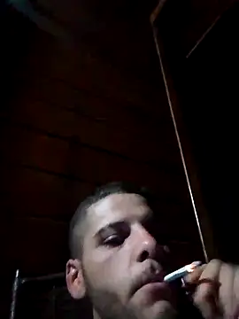 Snapshot of PauGostoso051 chatting on 10/17/25, 11:18 PauGostoso051 online show from 10/17/25, 11:18