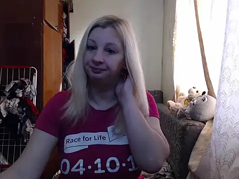 BustyBlond online show from 01/05/25, 06:46