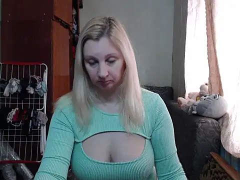 BustyBlond online show from 01/07/25, 09:07