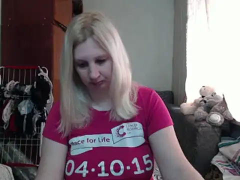 BustyBlond online show from 03/04/25, 10:02