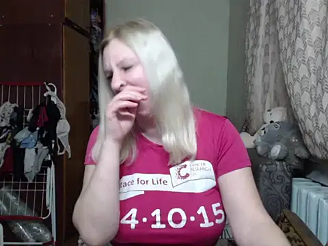 BustyBlond online show from 03/05/25, 04:13