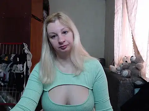 BustyBlond online show from 03/18/25, 06:03