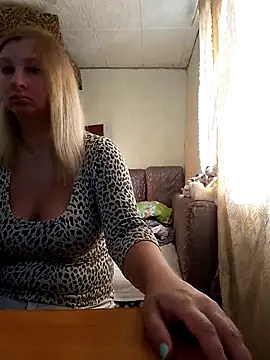 BustyBlond online show from 09/25/25, 05:22