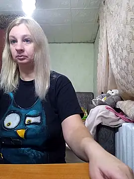 BustyBlond online show from 11/12/25, 05:13