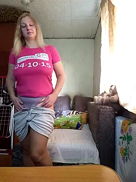 BustyBlond online show from 11/15/25, 06:22