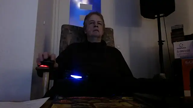 Snapshot of Cordt27 chatting on 01/10/26, 07:04 Cordt27 online show from 01/10/26, 07:04