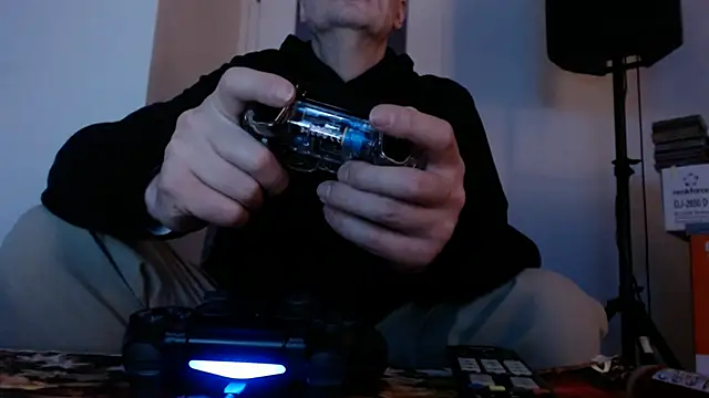Snapshot of Cordt27 chatting on 05/04/26, 07:54 Cordt27 online show from 05/04/26, 07:54