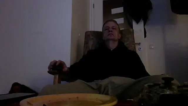 Snapshot of Cordt27 chatting on 05/06/26, 07:52 Cordt27 online show from 05/06/26, 07:52