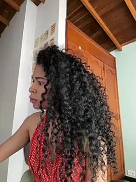 GabriSaenz online show from 03/18/25, 01:20