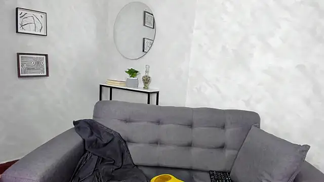 Snapshot of Emattaylor chatting on 02/13/26, 11:06 Emattaylor online show from 02/13/26, 11:06