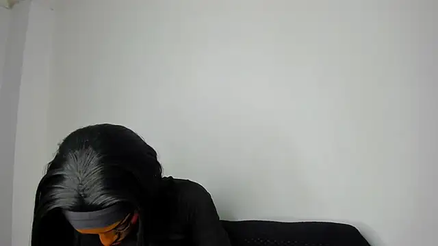 Snapshot of Emattaylor chatting on 04/21/26, 12:55 Emattaylor online show from 04/21/26, 12:55