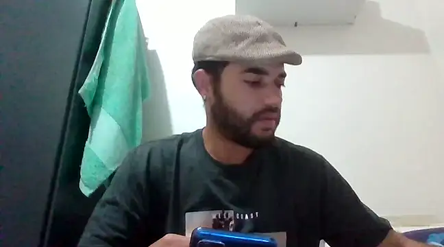 Snapshot of Magno_ATV chatting on 03/23/25, 06:26 Magno ATV online show from 03/23/25, 06:26