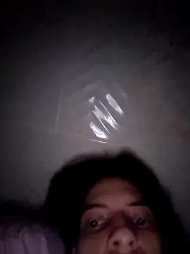 Snapshot of omar_alurba chatting on 09/18/25, 04:31 omar alurba online show from 09/18/25, 04:31