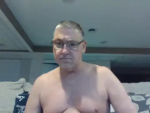 Snapshot of takeitall101 chatting on 12/21/24, 06:09 takeitall101 online show from 12/21/24, 06:09