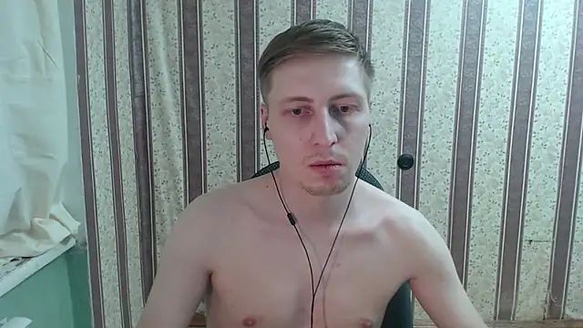 darienlarge online show from 03/06/25, 01:16