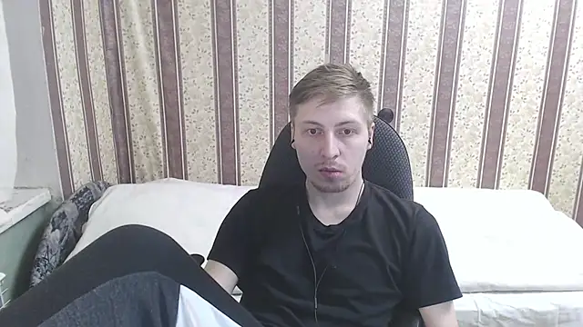 darienlarge online show from 03/21/25, 05:34