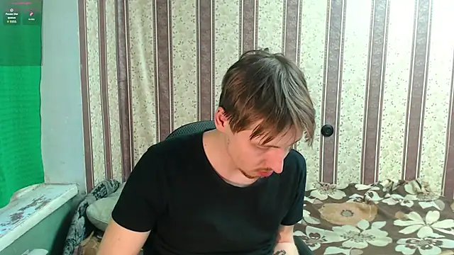 darienlarge online show from 11/12/25, 01:33