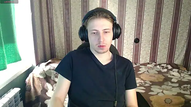 darienlarge online show from 11/23/25, 08:58