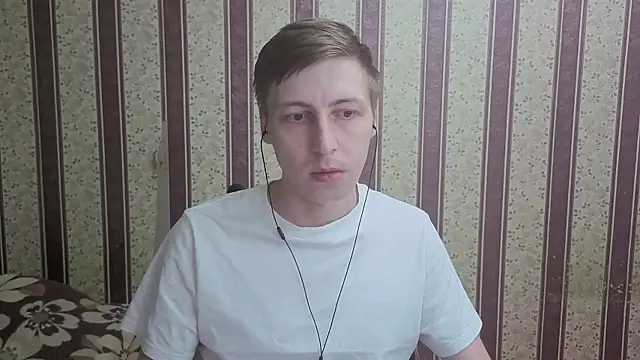 darienlarge online show from 07/23/26, 04:54