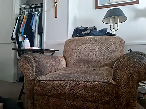 Snapshot of curiouscock38 chatting on 11/01/25, 05:37 curiouscock38 online show from 11/01/25, 05:37