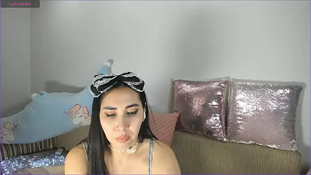 mia choo online show from 12/06/24, 07:12