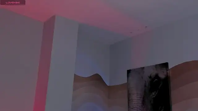 ErikaBenz  online show from 09/29/25, 12:21