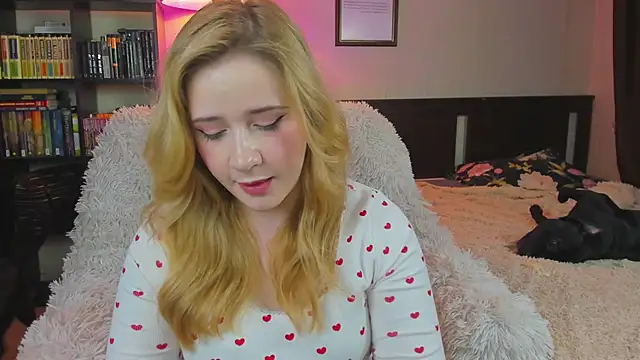 Lav Tender online show from 09/21/25, 09:27