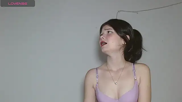 emily littesweet online show from 07/10/26, 01:43